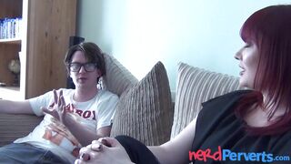 Hot stacked Donna Austin licks and slobbers all over my cock🍆