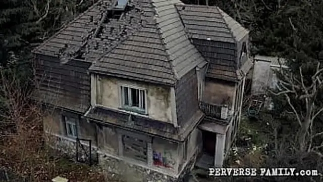 HEAVY DILDOInserted Deepinto aWetButt Hole