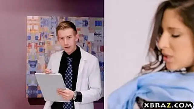 Abella Danger &mdash;  the young nymphet &mdash;  milks and mounts her doc′s cock🌭