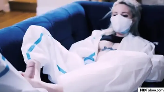 COVID cougars ride out pandemic with ′Fae′-ful fetishes under lockdown lockdown lovin′